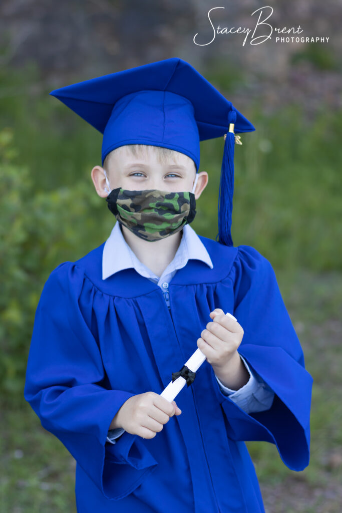 2025 Kindergarten Grad 8